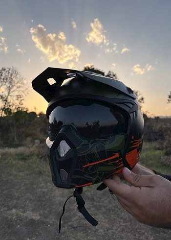 Biker Motosiklet Kaskı - Görsel 3