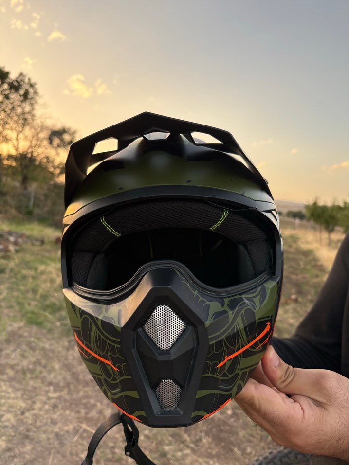 Biker Motosiklet Kaskı - Görsel 4