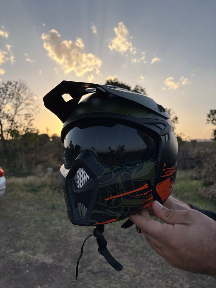 Biker Motosiklet Kaskı - Görsel 3