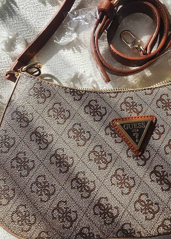 Guess çanta - Görsel 2