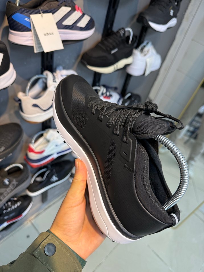 Orijinal ithal reebok spor ayakkabı her beden mevcuttur - Görsel 3