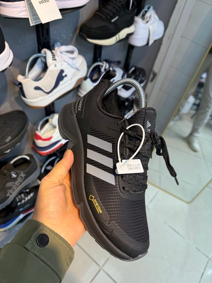 Orijinal ithal Adidas Tereks  her beden mevcuttur  - Görsel 3