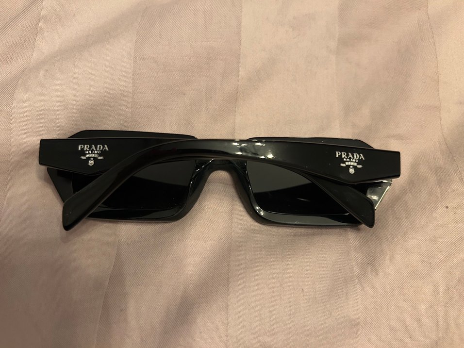 Prada Siyah Kadın Güneş Gözlüğü - Görsel 4