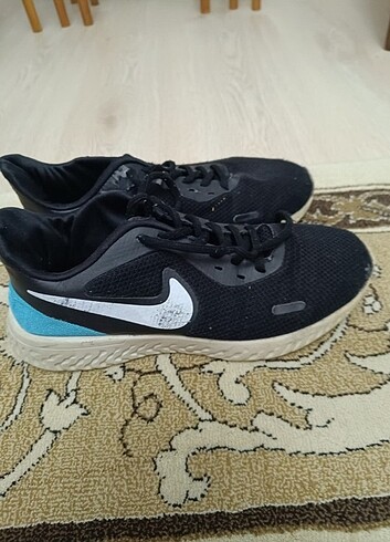 39 Beden siyah Renk Nike spor ayyakabi