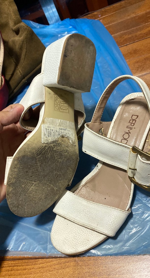 Beyaz Tokalı Blok Topuk Kadın Sandalet - Görsel 5