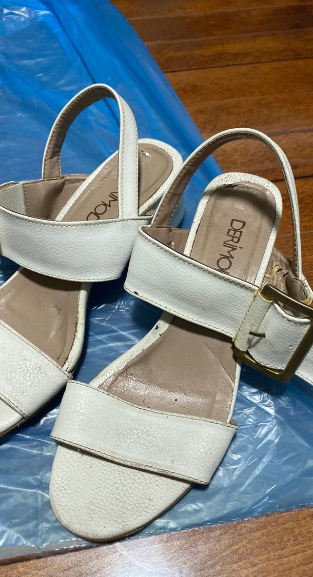 Beyaz Tokalı Blok Topuk Kadın Sandalet - Görsel 3