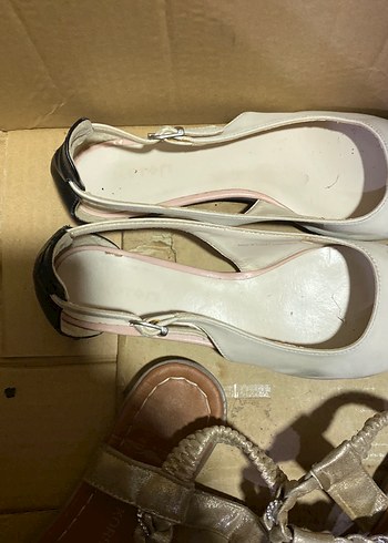 Tokalı Beyaz Bohem Stilde Kız Terlikleri - Görsel 3