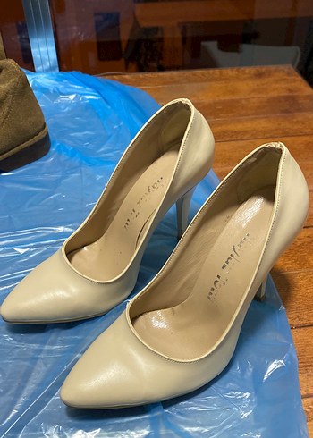 Bej Stiletto Topuklu Kadın Ayakkabı - Görsel 2