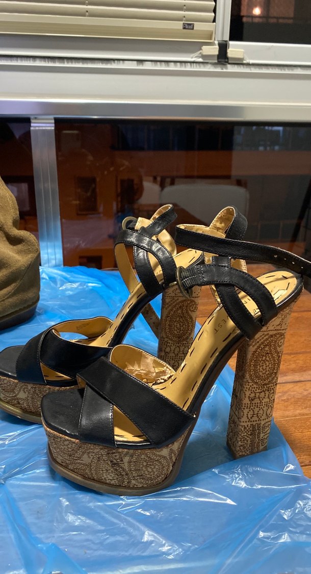 Tokalı Siyah Platform Topuklu Kadın Ayakkabı - Görsel 2