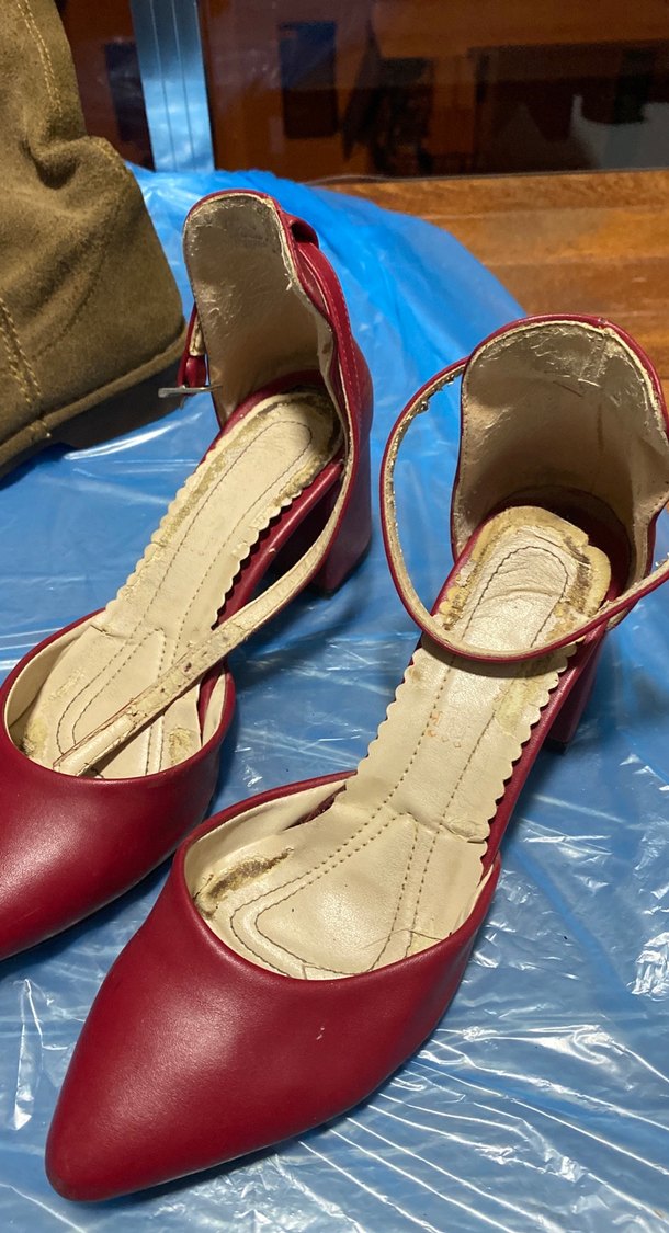 Kırmızı Tokalı Kadın Topuklu Ayakkabı - Görsel 2