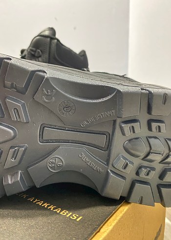 Erkek Bot - Görsel 6