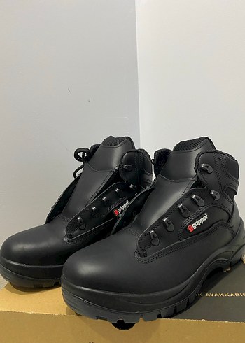 Erkek Bot - Görsel 2