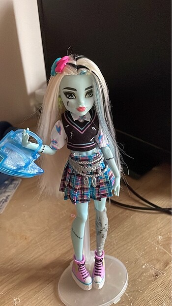 Monster high