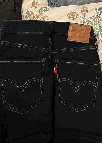Levis Premium Koyu Mavi Super Skinny Jean