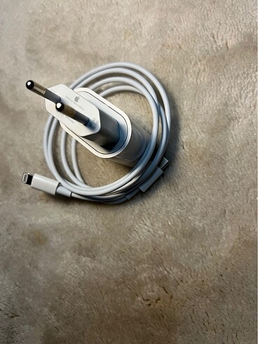 Apple Şarj Aleti 6 Aylık Tertemiz