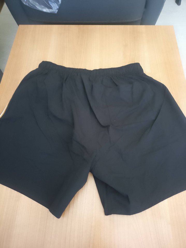 Siyah BOSS Mayo Şort - Görsel 2