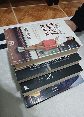 Fiyat bilgisi için yazabilirsiniz her kitap ayrı fiyat