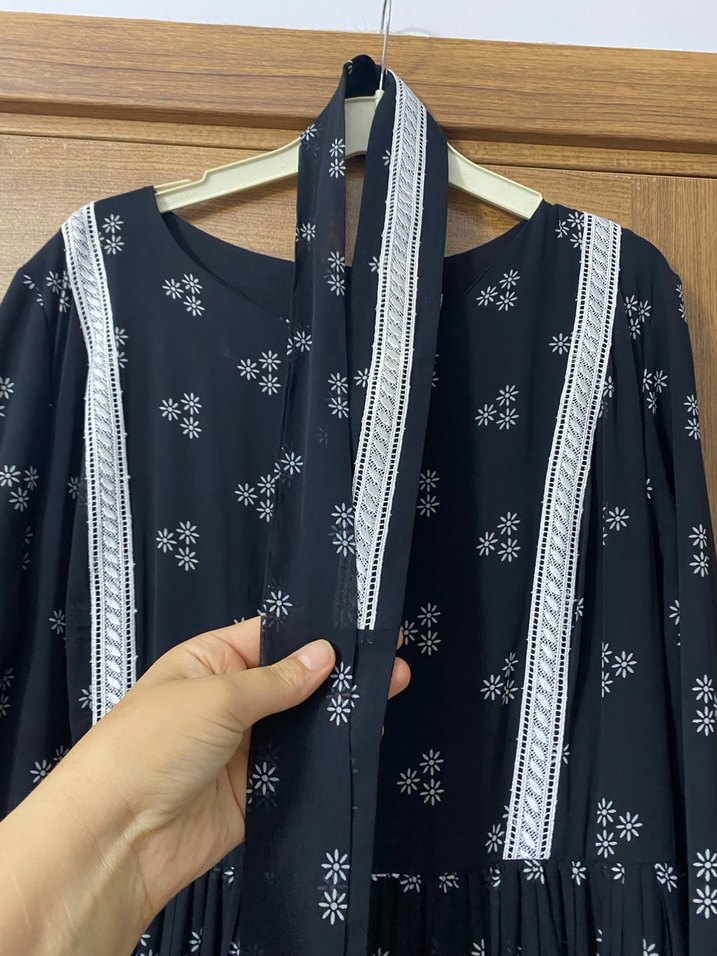 Nakışlı Siyah Uzun Elbise - Görsel 2