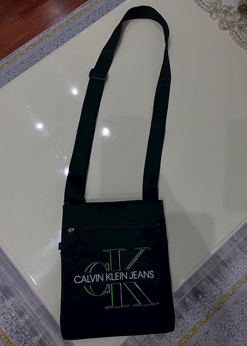  Beden CALVİN KLEİN ÇANTA
