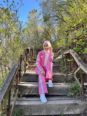 Pembe ceket pantolon takım tesettürlü