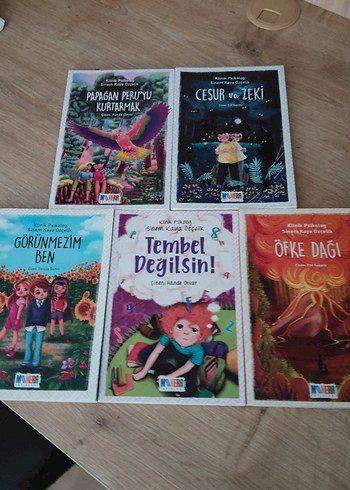 Sinem Kaya Özçelik Psikoterapi Hikayeleri Seti - Görsel 2