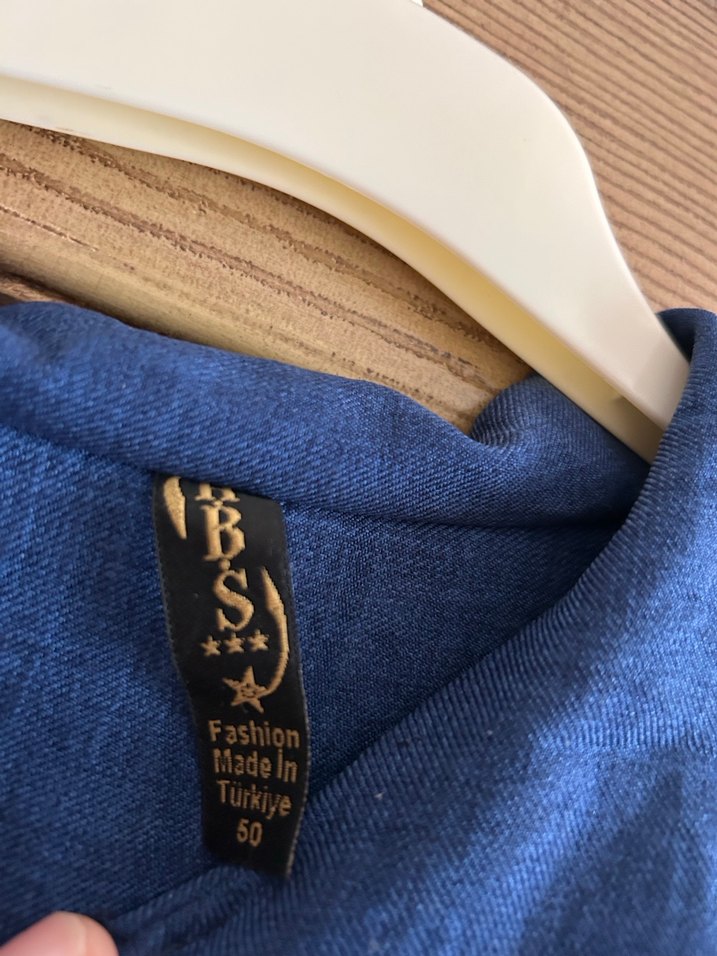 Düğmeli Lacivert Uzun Keten Elbise - Görsel 4