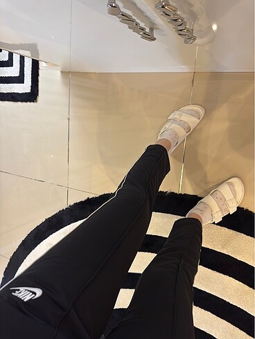 s Beden siyah Renk Nike eşofman altı
