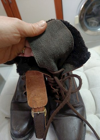 Kahverengi Deri Tokalı Kadın Botları - Görsel 2