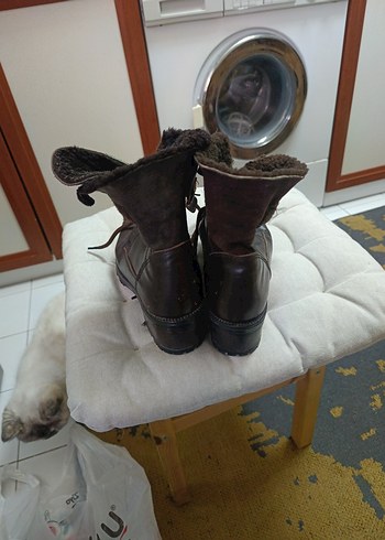 Kahverengi Deri Tokalı Kadın Botları - Görsel 5