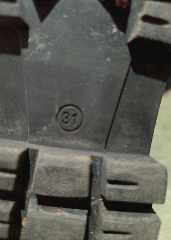 Zincir Detaylı Kahverengi Deri Gotik Stiletto Bot - Görsel 6