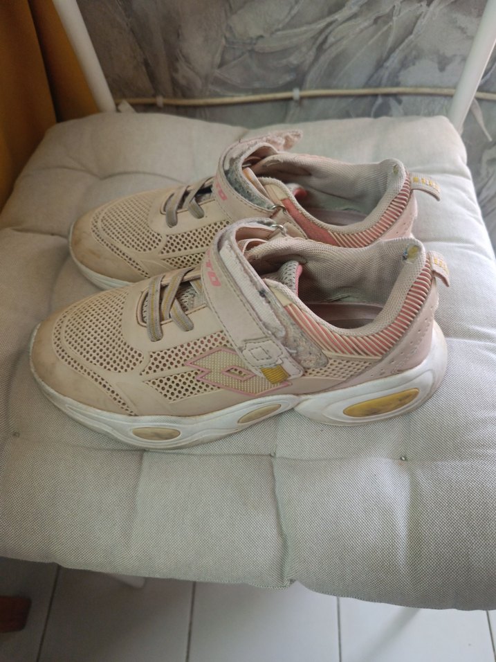 Bej Kız Çocuk Spor Ayakkabı Velcro - Görsel 2