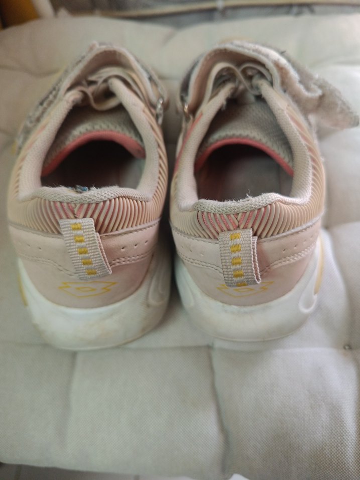 Bej Kız Çocuk Spor Ayakkabı Velcro - Görsel 3