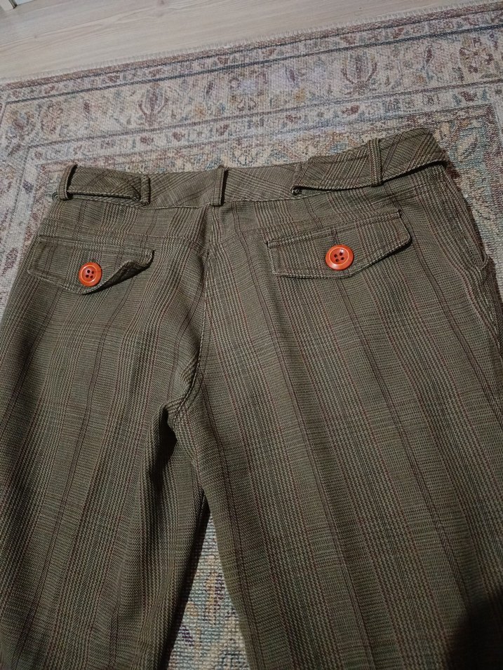 Düğmeli Kahverengi Kadın Kumaş Pantolon - Görsel 3