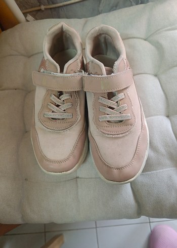 Kız Çocuk Pembe Bağcıklı Spor Ayakkabı - Görsel 2