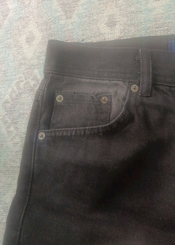 26 Beden Siyah Denim Midi Şort