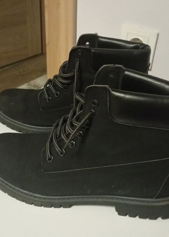 Erkek bot - Görsel 4