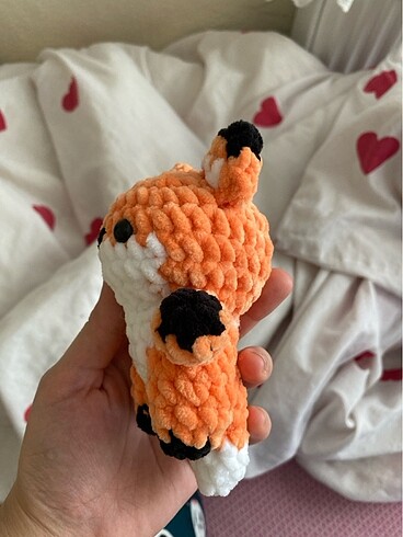  Amigurumi tilki
