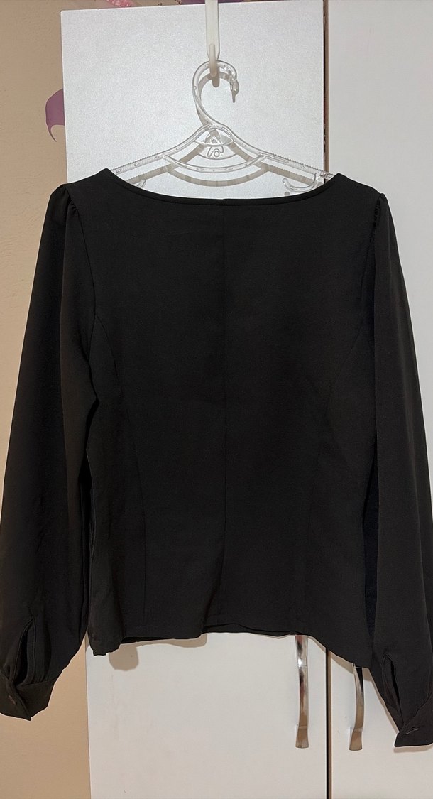 Siyah Kalp Yaka Uzun Kollu Kadın Bluz - Görsel 2