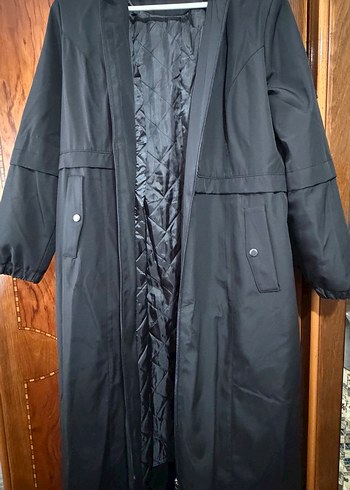 Kadın Siyah Uzun Fermuarlı Büyük Beden Mont - Görsel 2