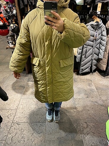 Pull and bear mont