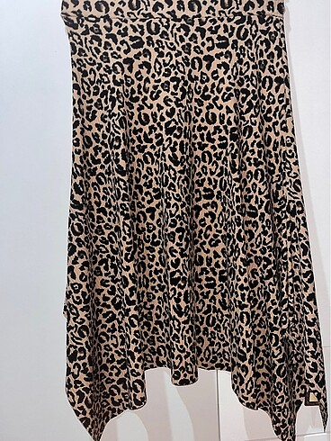 Trendyol & Milla Leoparlı etek