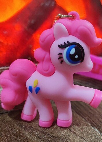 Beden Renk My Little Pony Figür Anahtarlık Seti