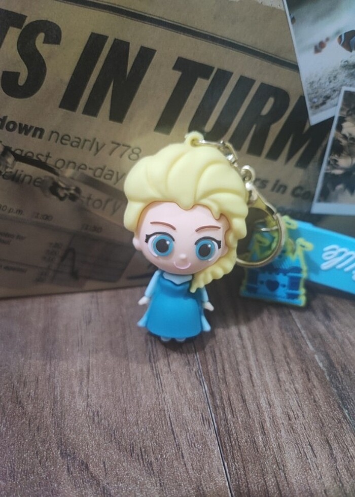 Elsa Figür Anahtarlık - Görsel 4