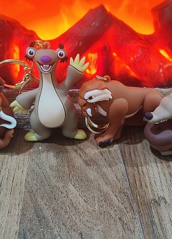 Diğer Buz Devri (Ice Age) Figür Anahtarlık Set