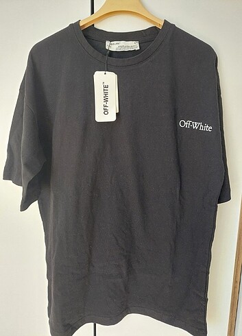 Off white t shirt