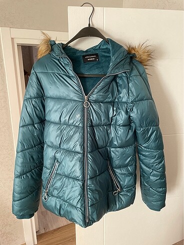 Mont lcw