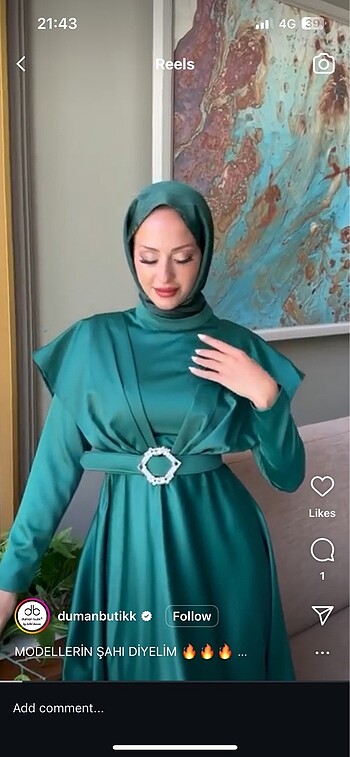 Zümrüt yeşili abiye elbise