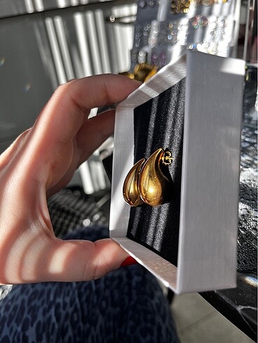 Diğer Gold küpe