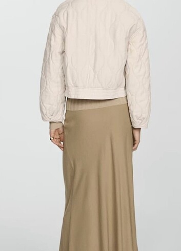 xs Beden Mango kapitone bomber ceket ekru renk