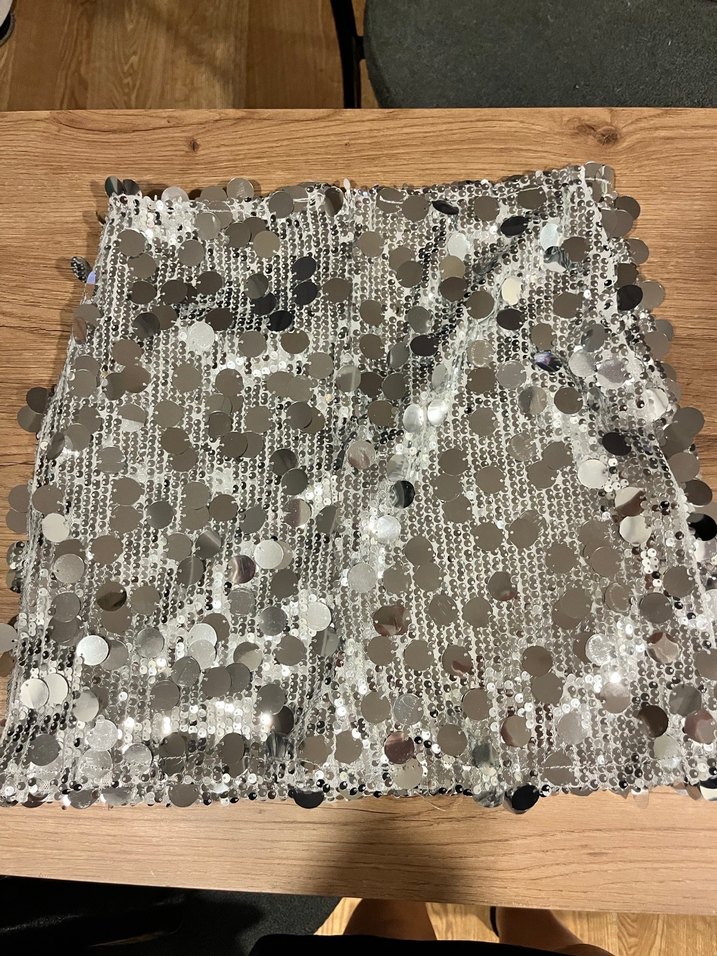 Parlak Pul Detaylı Mini Etek - Görsel 3